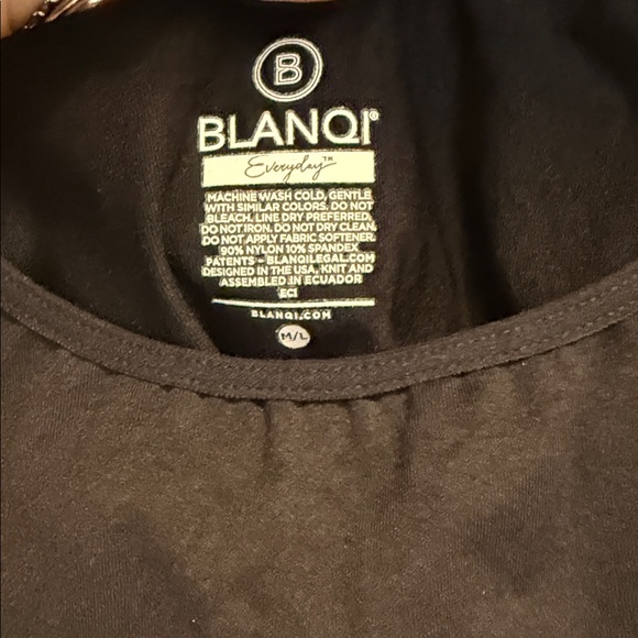 BLANQI Black Ruched Maternity Dress - Picture 2 of 2